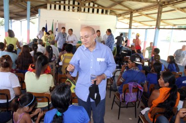 Distrito de Surpresa, em Guajará-Mirim, ganha posto de saúde e escola