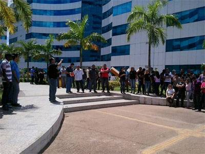 SERVIDORES ESTADUAIS INICIAM PARALISAÇÃO DE 72 HORAS