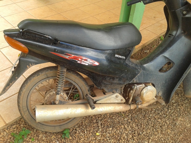 PM recupera motocicleta furtada e apreende menor