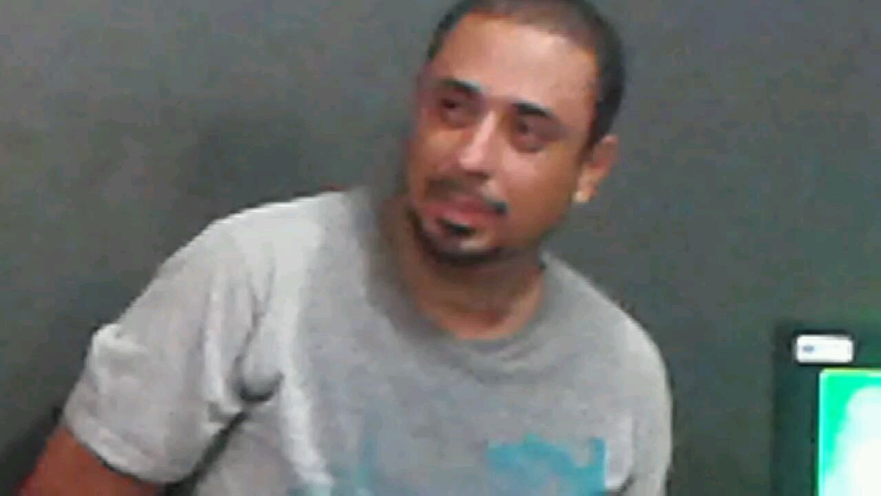 Flagrante: ​Traficante chora na delegacia ao saber que ficaria preso