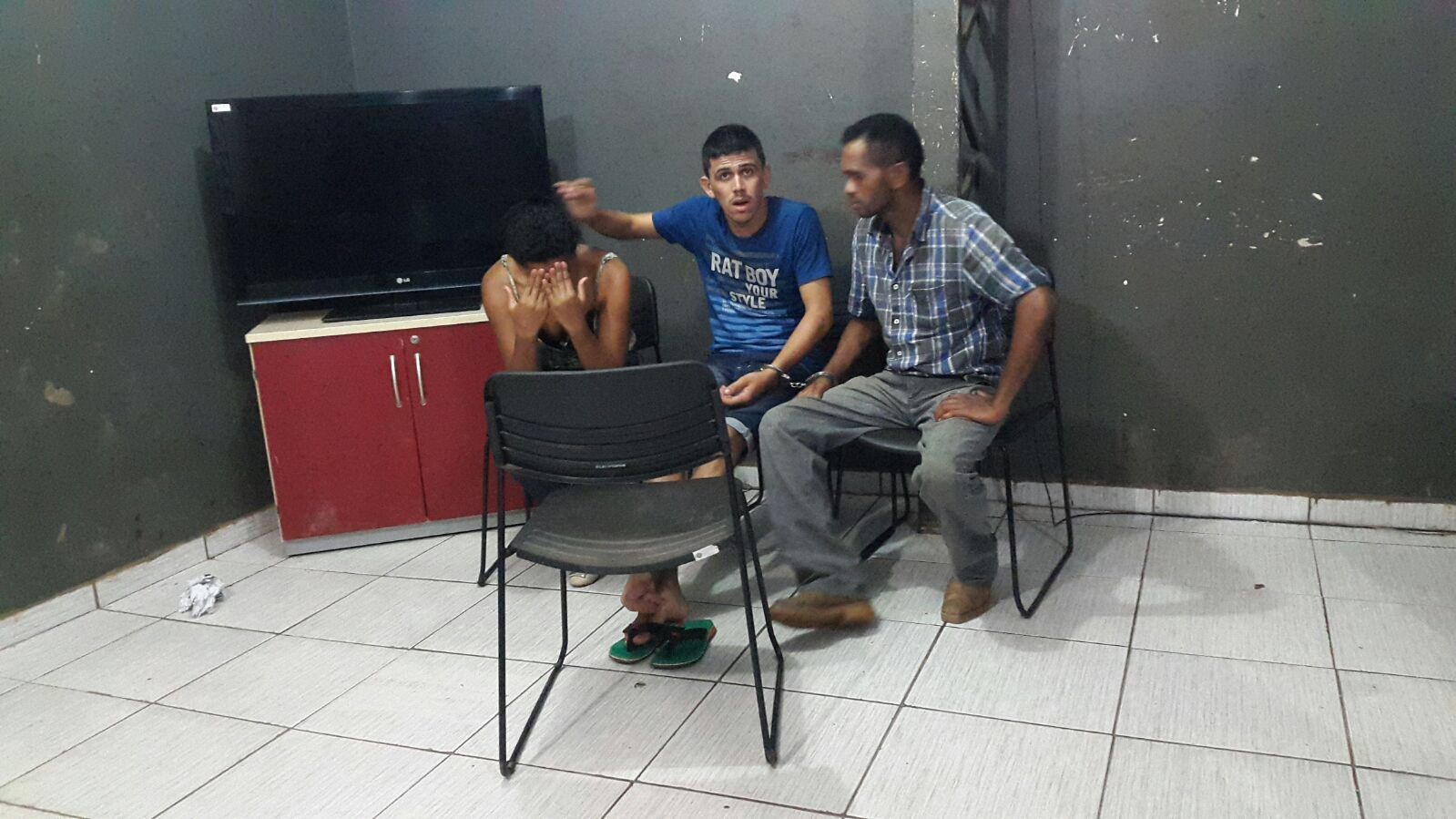 TRÁFICO: ​Trio é detido com droga cocaína na BR - 364, próximo a Itapuã do Oeste