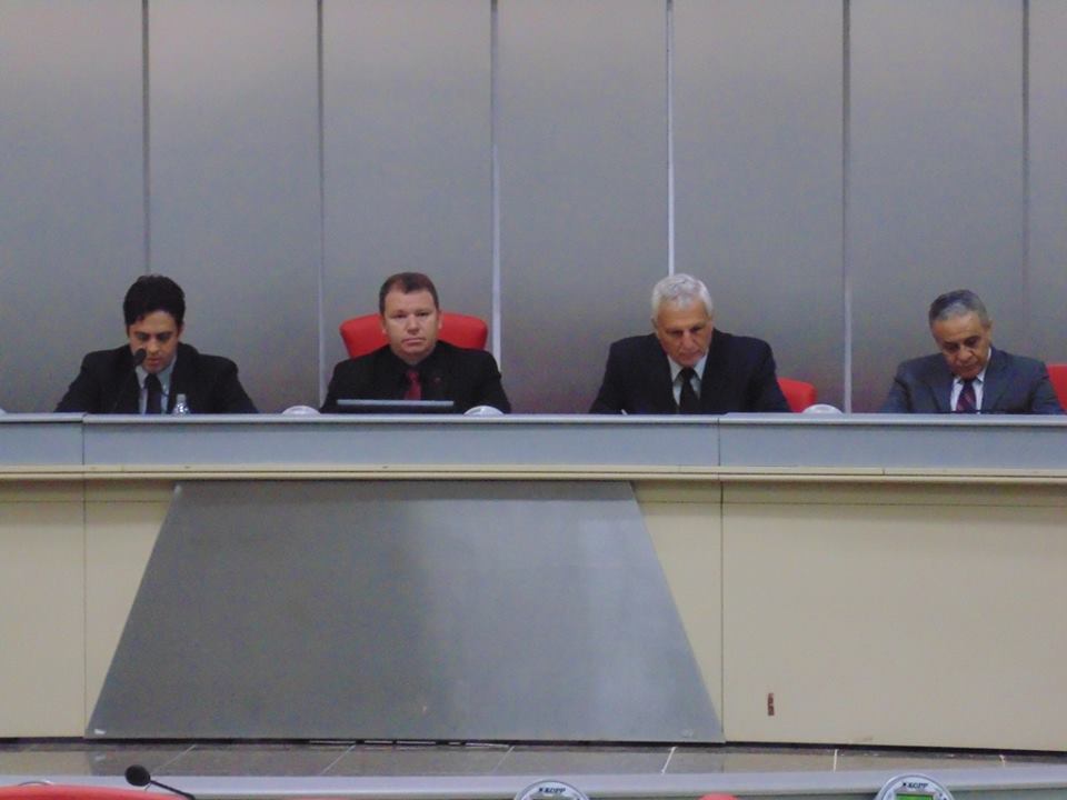 QUESTÃO AMBIENTAL PREOCUPA DEPUTADO