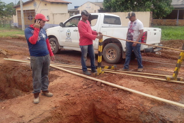 SEMOSP REALIZA DESOBSTRUÇÃO DE BUEIROS NA AVENIDA DR. LEWERGER PARA EVITAR ALAGAÇÕES