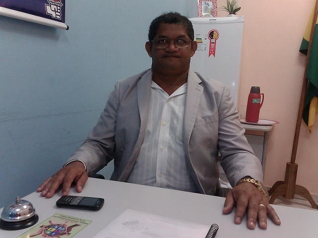 PROBLEMAS NA SAÚDE PREOCUPAM AUGUSTINHO