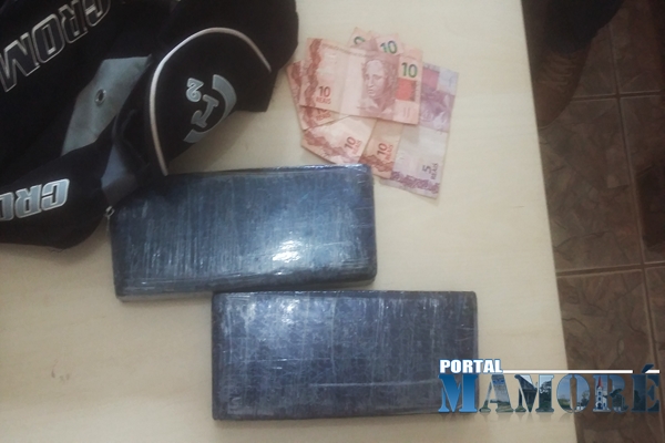 PM PRENDE MORADOR DE ARIQUEMES COM DOIS KG DE MACONHA NO CENTRO DE NOVA MAMORÉ