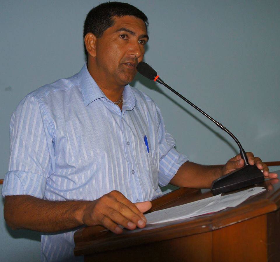 VEREADOR SGT. CLEB SOLICITA LIMPEZA E ILUMINAÇÃO DE VIAS PÚBLICAS DO DISTRITO DO IATA