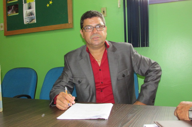 PAULO NÉBIO REQUER EXPANSÃO DO PROGRAMA LUZ PARA TODOS