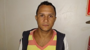 Brasileiro preso na Bolívia e fugitivo no Brasil foge de prisão boliviana e se entrega em Guajará-Mirim.