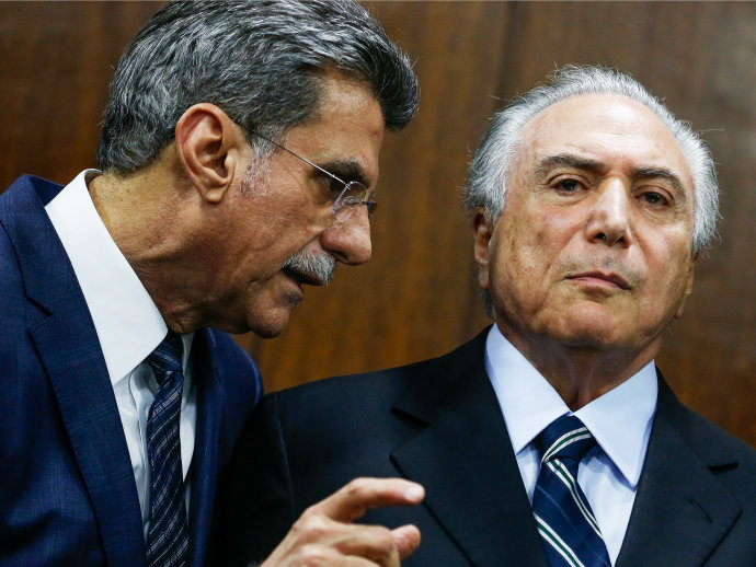 Temer diz que Jucá continuará auxiliando governo fora do ministério