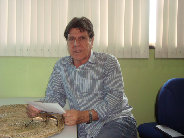 PREFEITO DE GUAJARÁ-MIRIM É MULTADO PELO TCE