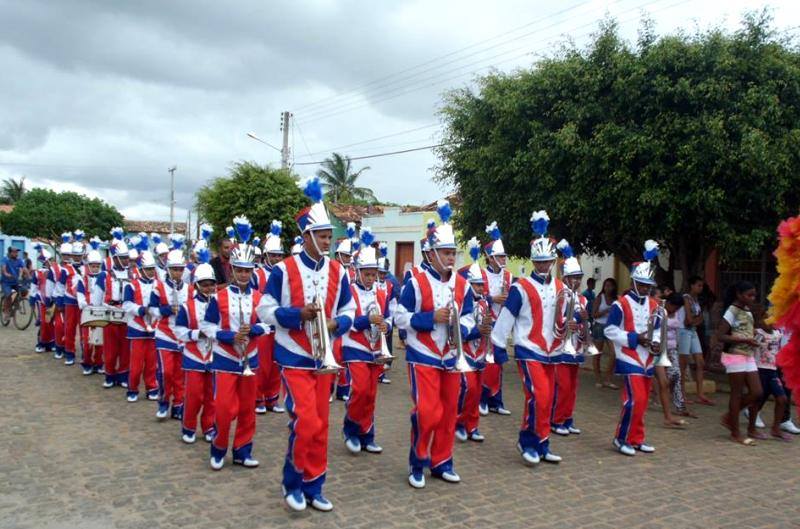 CÂMARA QUER DESFILES DA PÁTRIA NA 15 DE NOVEMBRO