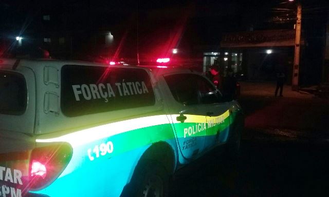 Sargento da PM é espancada e roubada na frente do filho
