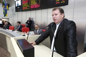 Dr. Neidson destaca mudança nos serviços do banco de sangue de Guajará