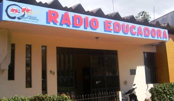 HOMENAGEM DA CÂMARA MUNICIPAL À RÁDIO EDUCADORA DE GUAJARÁ-MIRIM