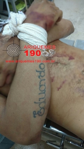 JOVEM É MORTO NA FRENTE DA MÃE POR SUPOSTOS COMPRADORES DE MOTO
