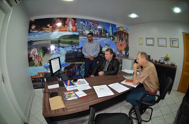 Deputado Dr. Neidson cobra agilidade na execução de obras