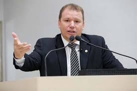 Assembleia aprova por unanimidade projeto que beneficia profissionais da saúde