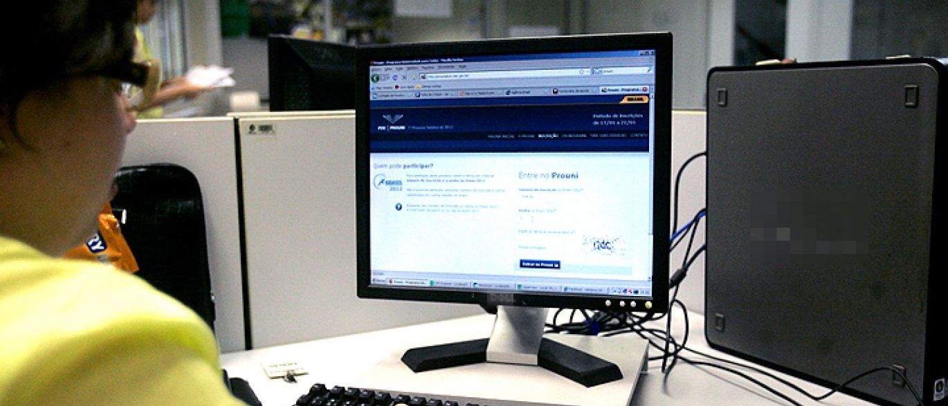 Começam as inscrições para as 214.110 bolsas do ProUni