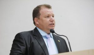 Dr. Neidson quer cursos de Capacitação para Mototaxistas de Guajará-Mirim e demais municípios