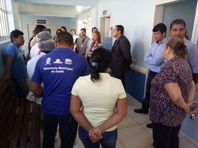 Prefeito interino e secretária de saúde vão pagar multa de 50 mil por descumprimento de ordem judicial