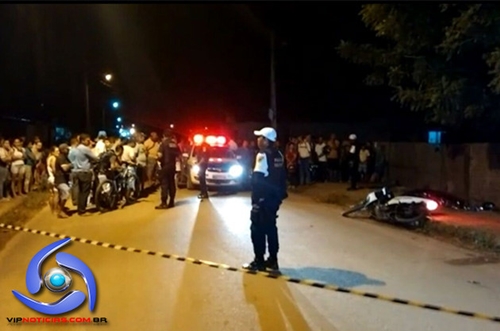 Dupla executa motociclista a tiros em via pública