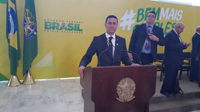 PREFEITO ELEITO INDICA NOMES PARA A COMISSÃO DE TRANSIÇÃO.
