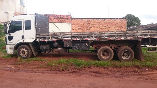 CAMINHÃO COM PLACA CLONADA DA CAPITAL FEDERAL É RECUPERADO EM GUAJARÁ-MIRIM.