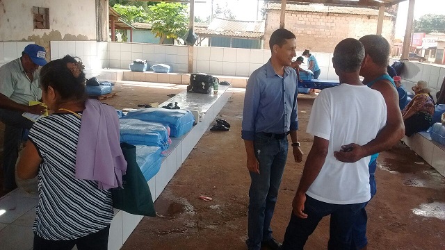 PREFEITO NORONHA FAZ VISITA AOS PRODUTORES DE QUEIJO