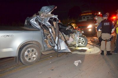 TRAGÉDIA: POLICIAL APOSENTADO SOFRE GRAVE ACIDENTE NA BR; ESPOSA MORREU