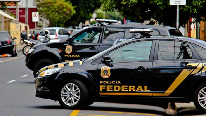 EPÍSTOLAS: POLÍCIA DESMANTELA ORGANIZAÇÃO DE TRÁFICO E LAVAGEM
