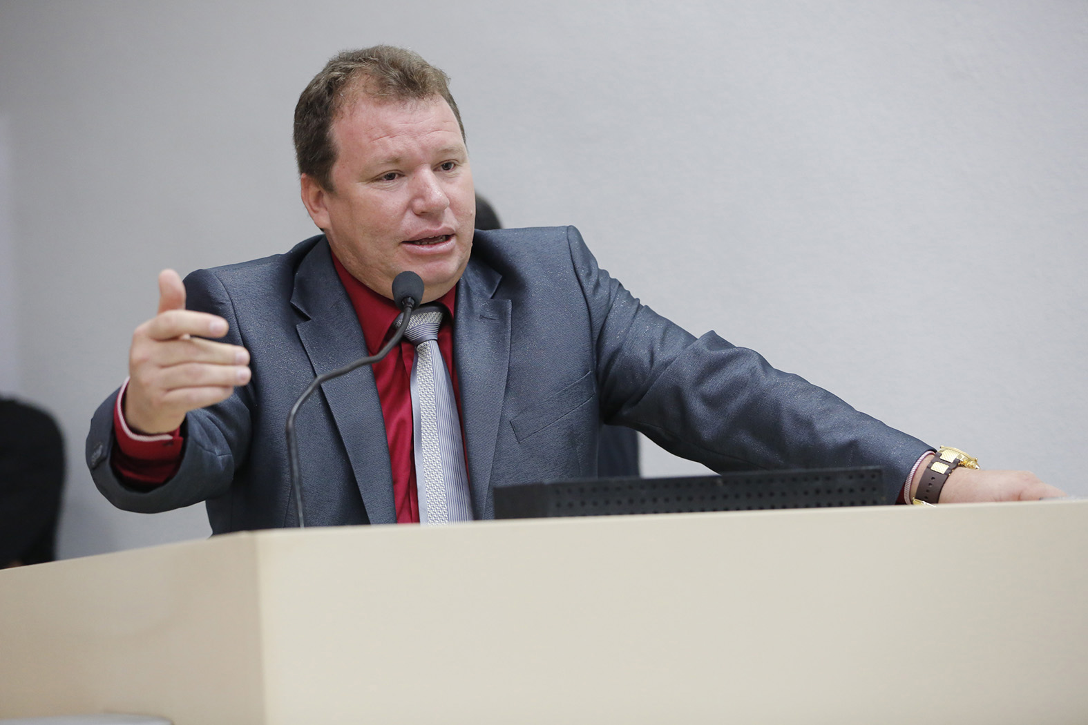 Dr. Neidson destaca possibilidade de implantação de free shops em Guajará-Mirim