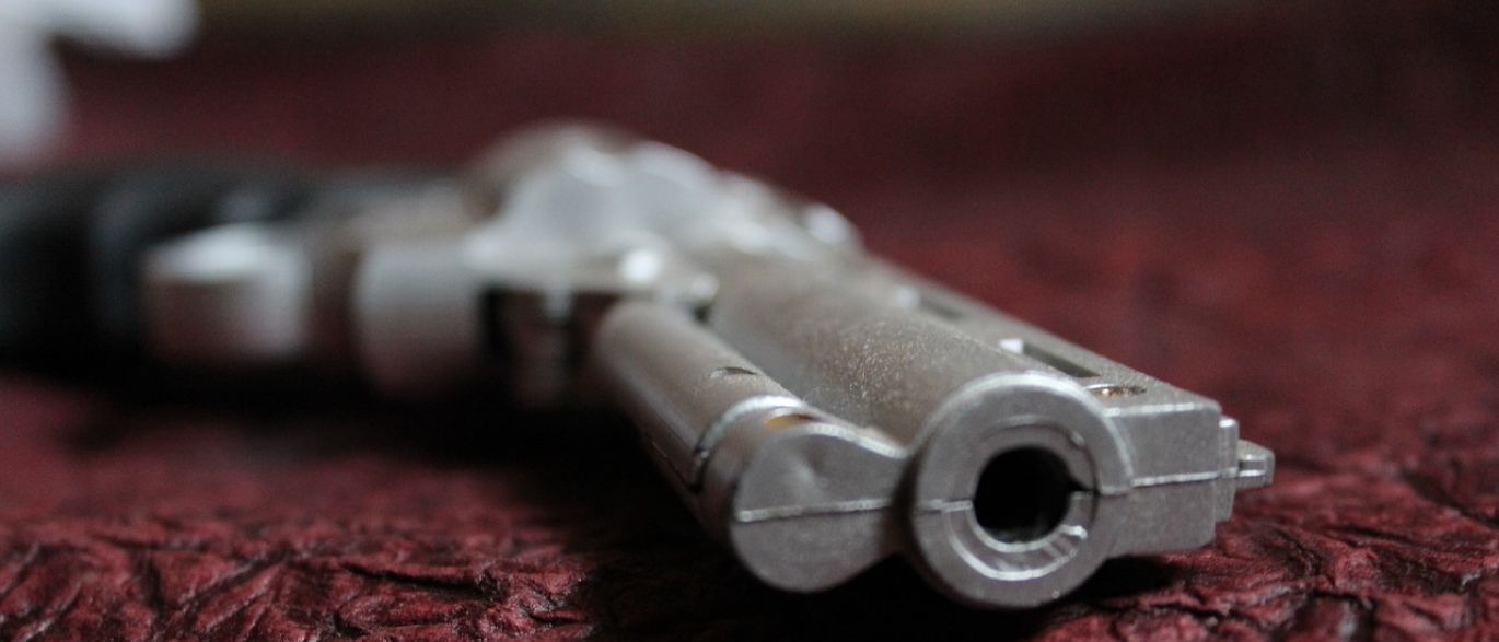 MORTO COM 31 TIROS E ARRASTADO PELA RUA APÓS RUMORES DE ESTUPRO