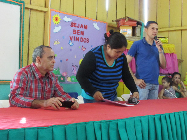 NORONHA PARTICIPA DE REUNIÃO NA ASSOCIAÇÃO DA COMARA