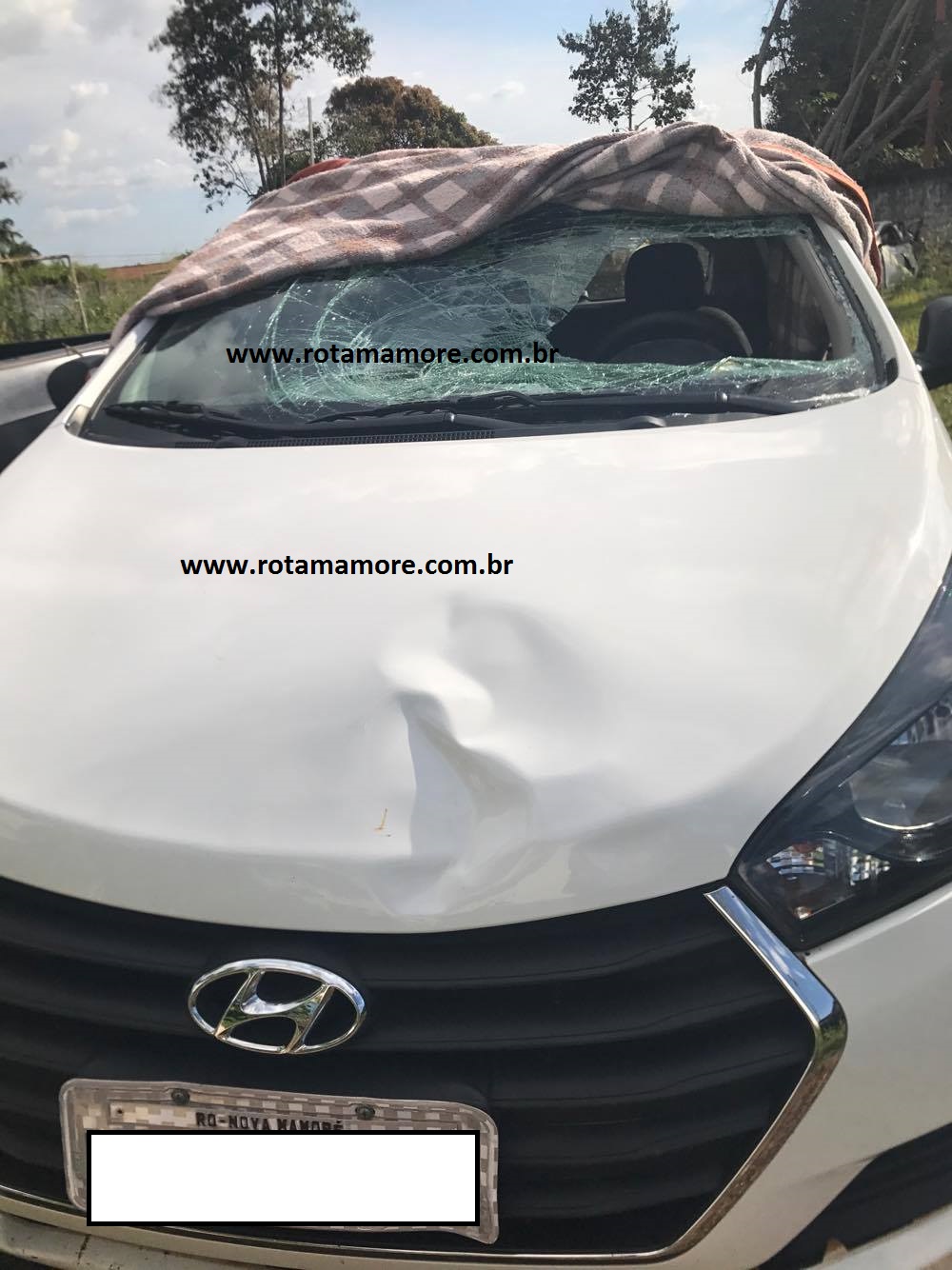AUTOR DO ATROPELAMENTO GUARDA O CARRO E É LOCALIZADO NO 