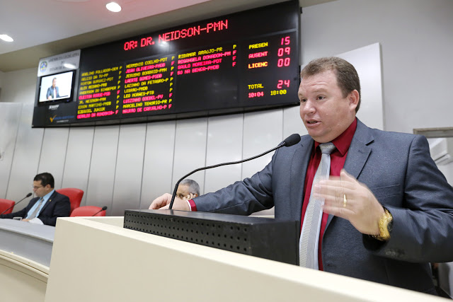 Dr. Neidson propõe confecção de carteiras de identificação para ribeirinhos