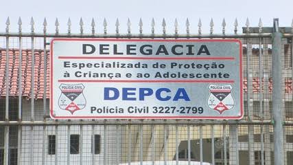 NUDES - Professor é preso suspeito de trocar imagens pornográficas com alunas