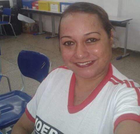 Professora morre dentro de sala de aula
