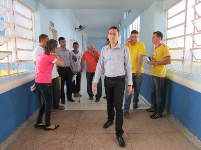 PREFEITO BUSCA APOIO PARA MELHORAR SAÚDE DE GUAJARÁ.