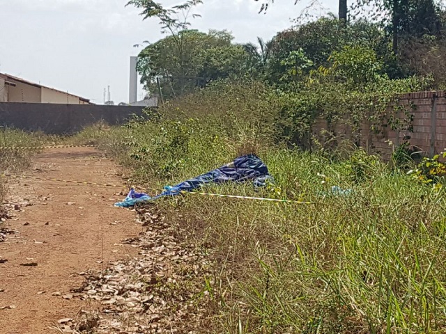Paraquedas não funciona e paraquedista morre na queda