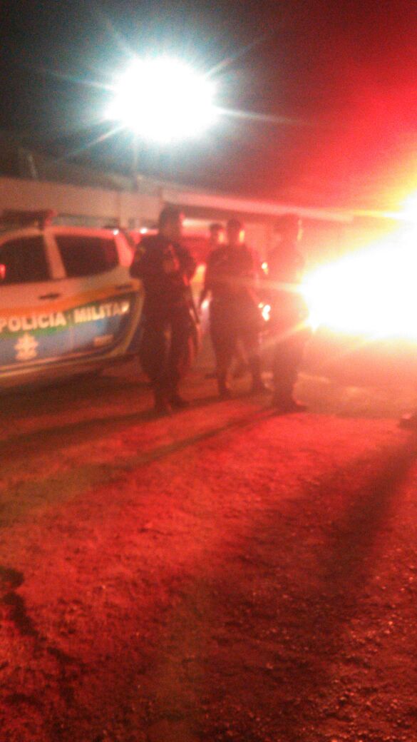 Policial confunde cliente de conveniência com muçulmano e é preso