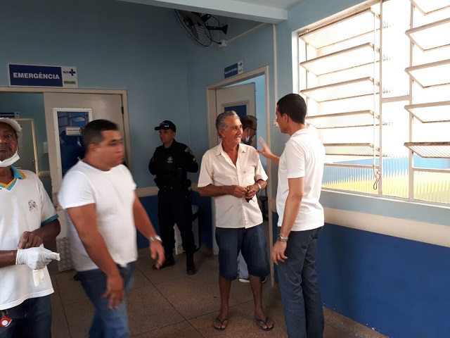 PREFEITO RETORNA DE VIAGEM E VISITA HR E PRAIA NA TARDE DE DOMINGO