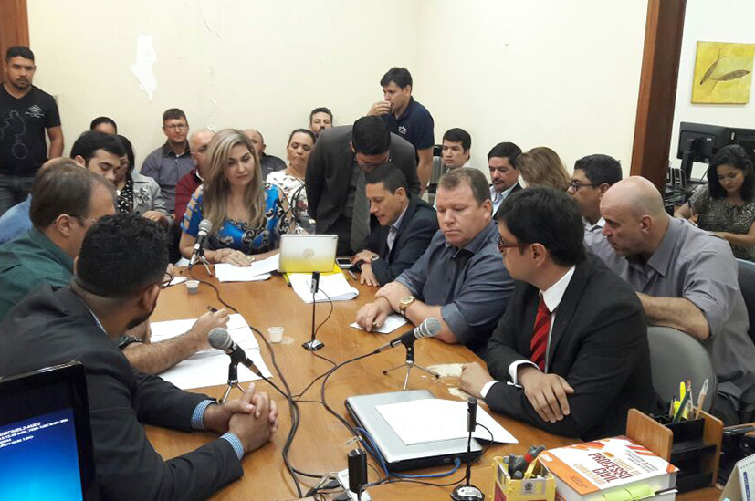 Dr. Neidson participa de audiência pública no Fórum de Guajará-Mirim