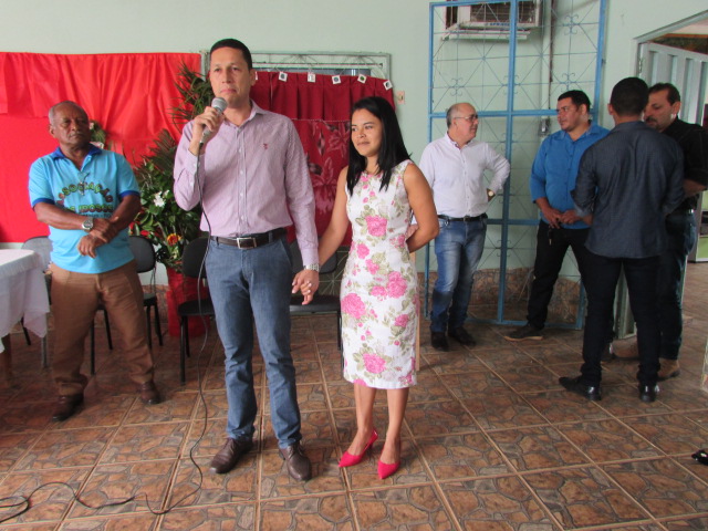 PREFEITO NORONHA E PRIMEIRA DAMA PRESTIGIAM ABERTURA DA SEMANA DO IDOSO