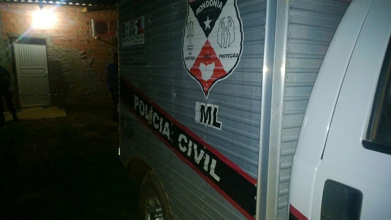 BÁRBARO: Jovem mata mulher com tiro na cabeça e depois comete suicídio
