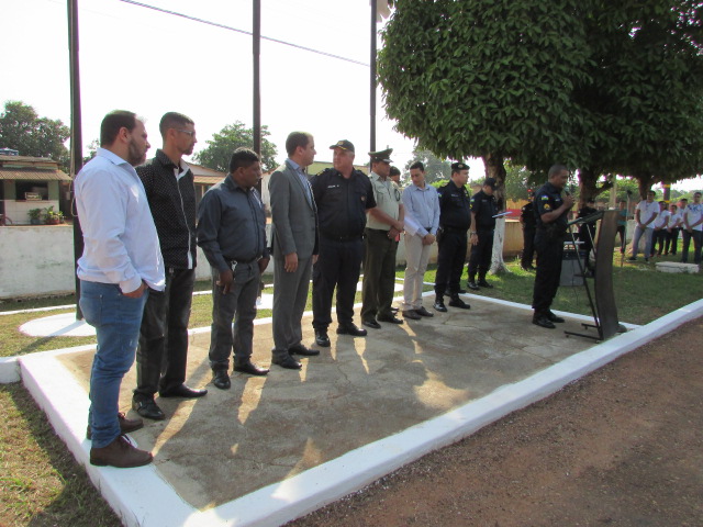 COMANDANTE GERAL DA PMRO VISITA BATALHÃO MAMORÉ EM GUAJARÁ