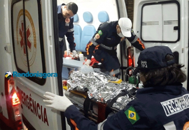 Irmãos são esfaqueados, um morre e o outro é socorrido em estado grave