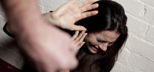 Homem espanca ex-mulher por se negar ter relação sexual