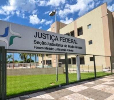 Ameaçado, advogado consegue na justiça o direito de usar arma para se defender
