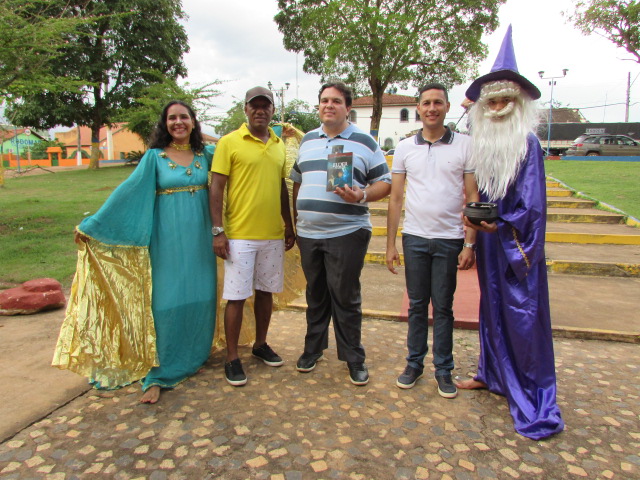 JUIZ FEDERAL DO TRABALHO LANÇA OBRA LITERÁRIA NO MUNICÍPIO