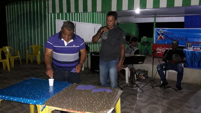 RÁDIO RONDÔNIA FM 89,9 FAZ FESTA DE CONFRATERNIZAÇÃO COM FUNCIONÁRIOS E COLABORADORES.